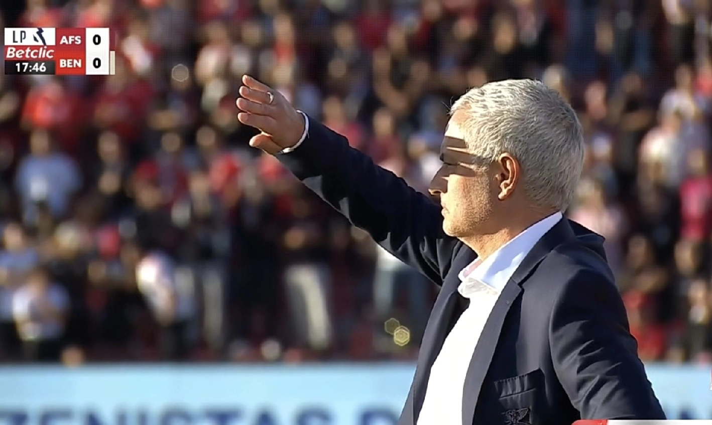 大连一方客场逼平对手，保持不败