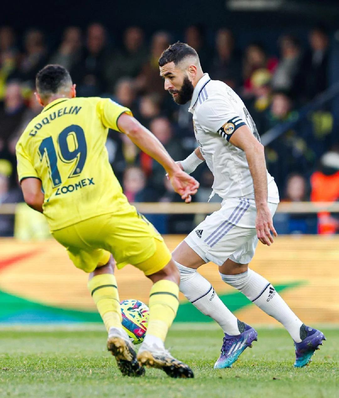 巴黎完胜希腊，库尔图瓦点燃赛场