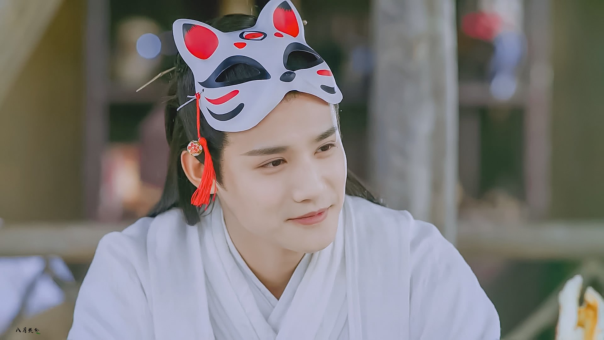 绿茵场与硬木地板的交响，当西甲国家德比之夜遇见小贾伦时间