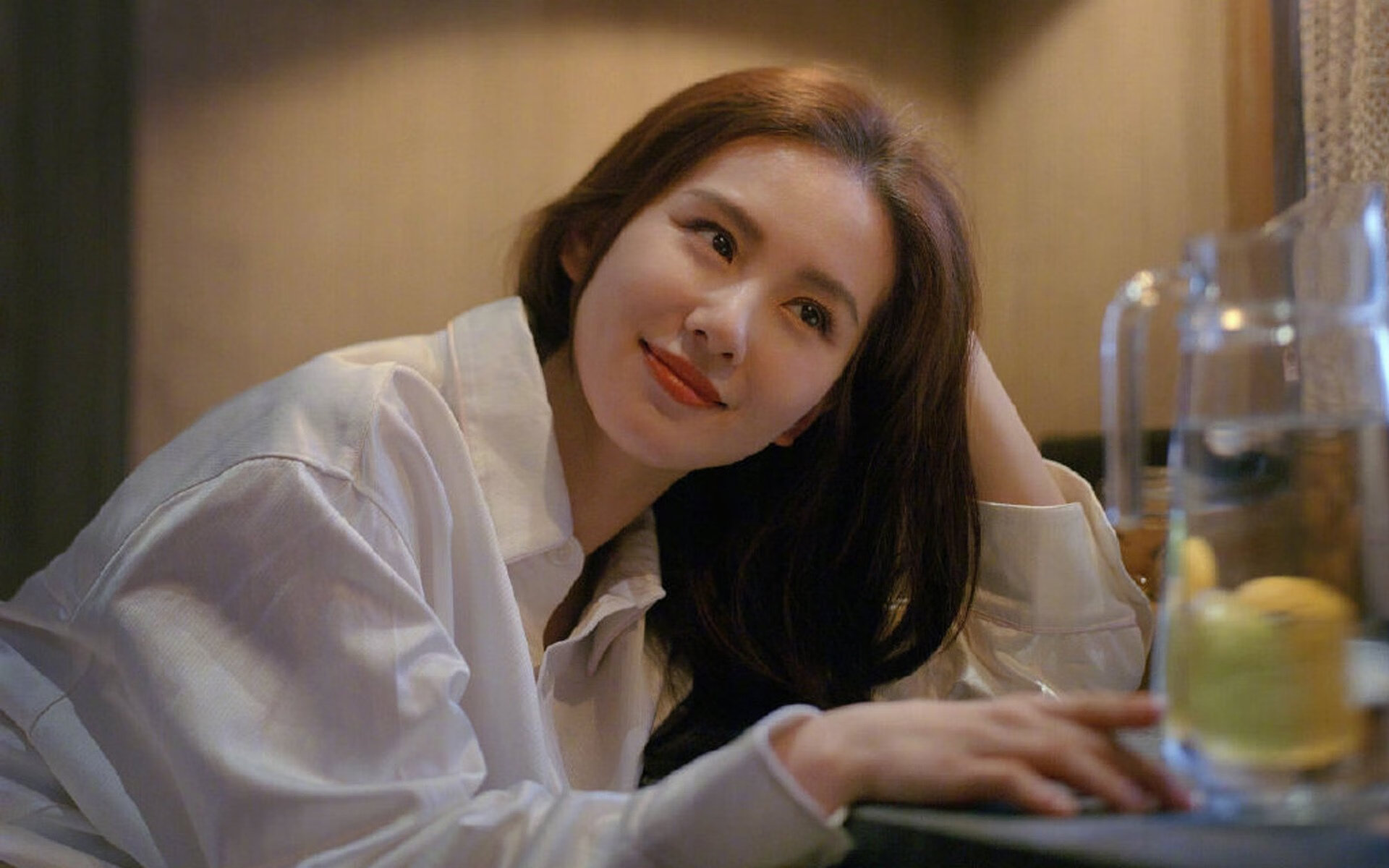 西决生死战夜,那个被质疑最多的沉默之王,用一场神迹正名,舞台越大,哈登越强