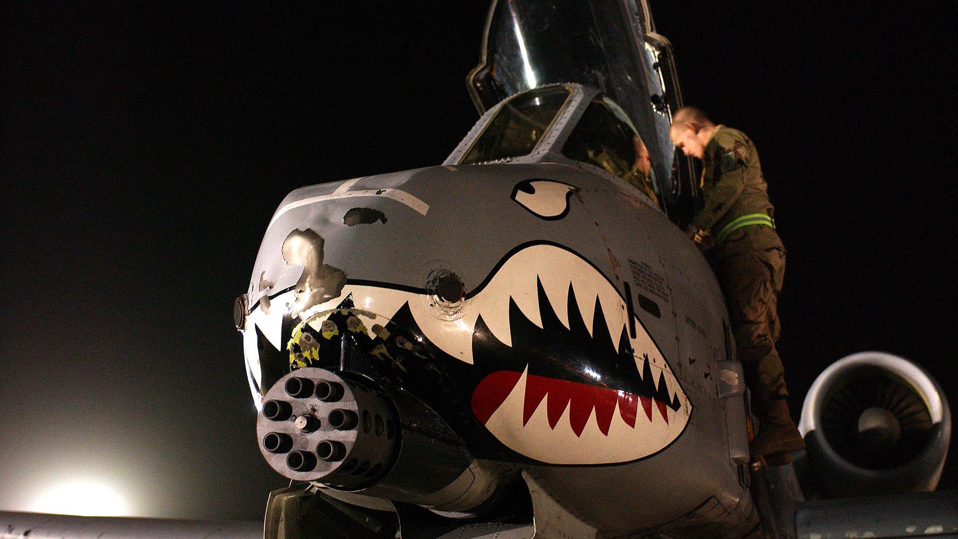 他在拯救球队,也在杀死八年前的自己